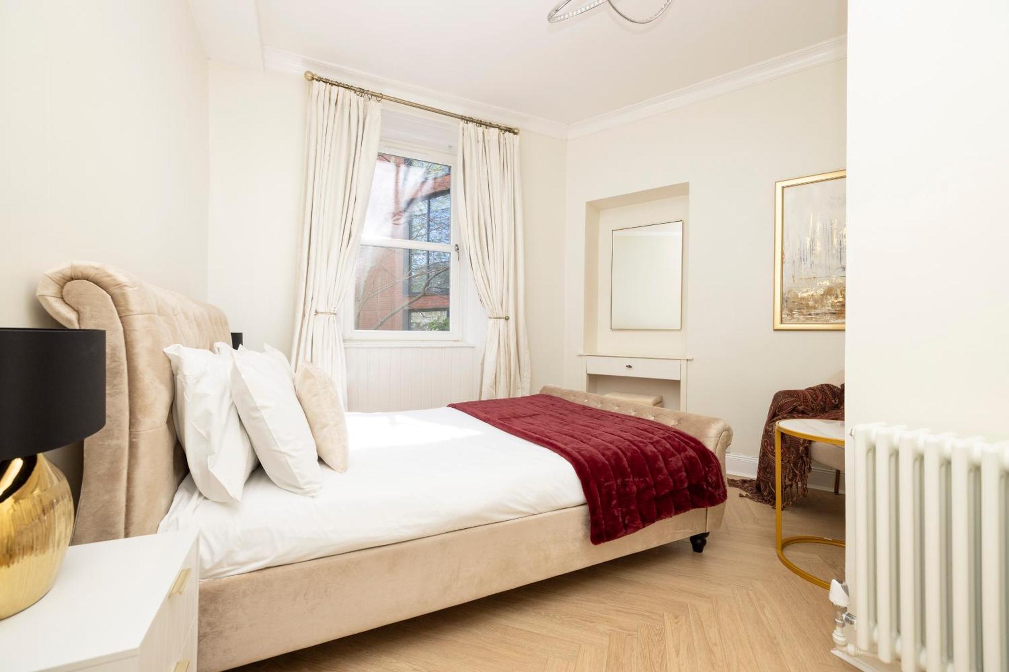 Appartamento Joivy Modern Flat In City Centre - For Up To 3 Guests Edimburgo Esterno foto