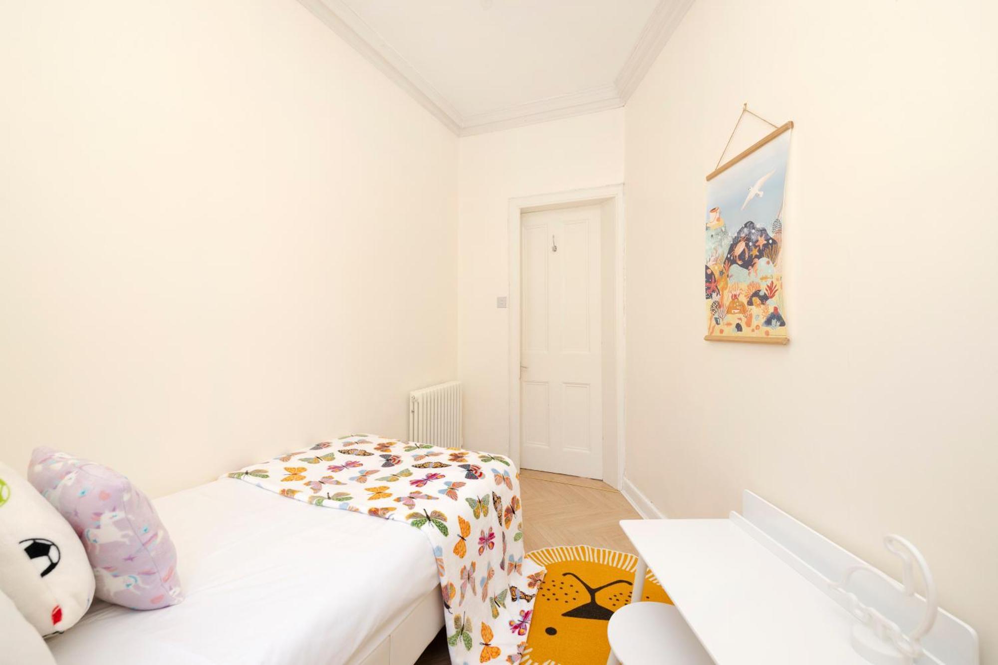 Appartamento Joivy Modern Flat In City Centre - For Up To 3 Guests Edimburgo Esterno foto