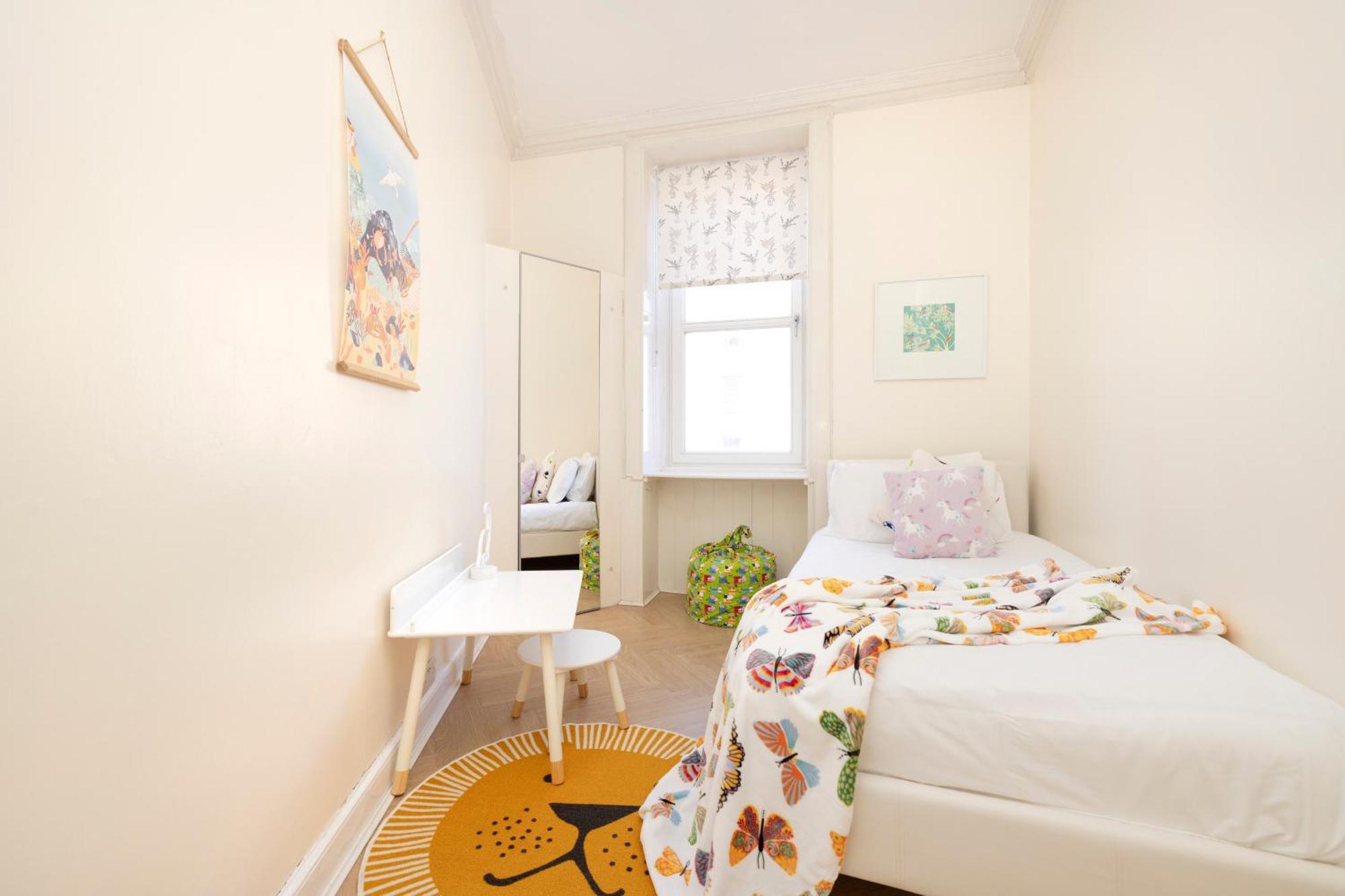 Appartamento Joivy Modern Flat In City Centre - For Up To 3 Guests Edimburgo Esterno foto