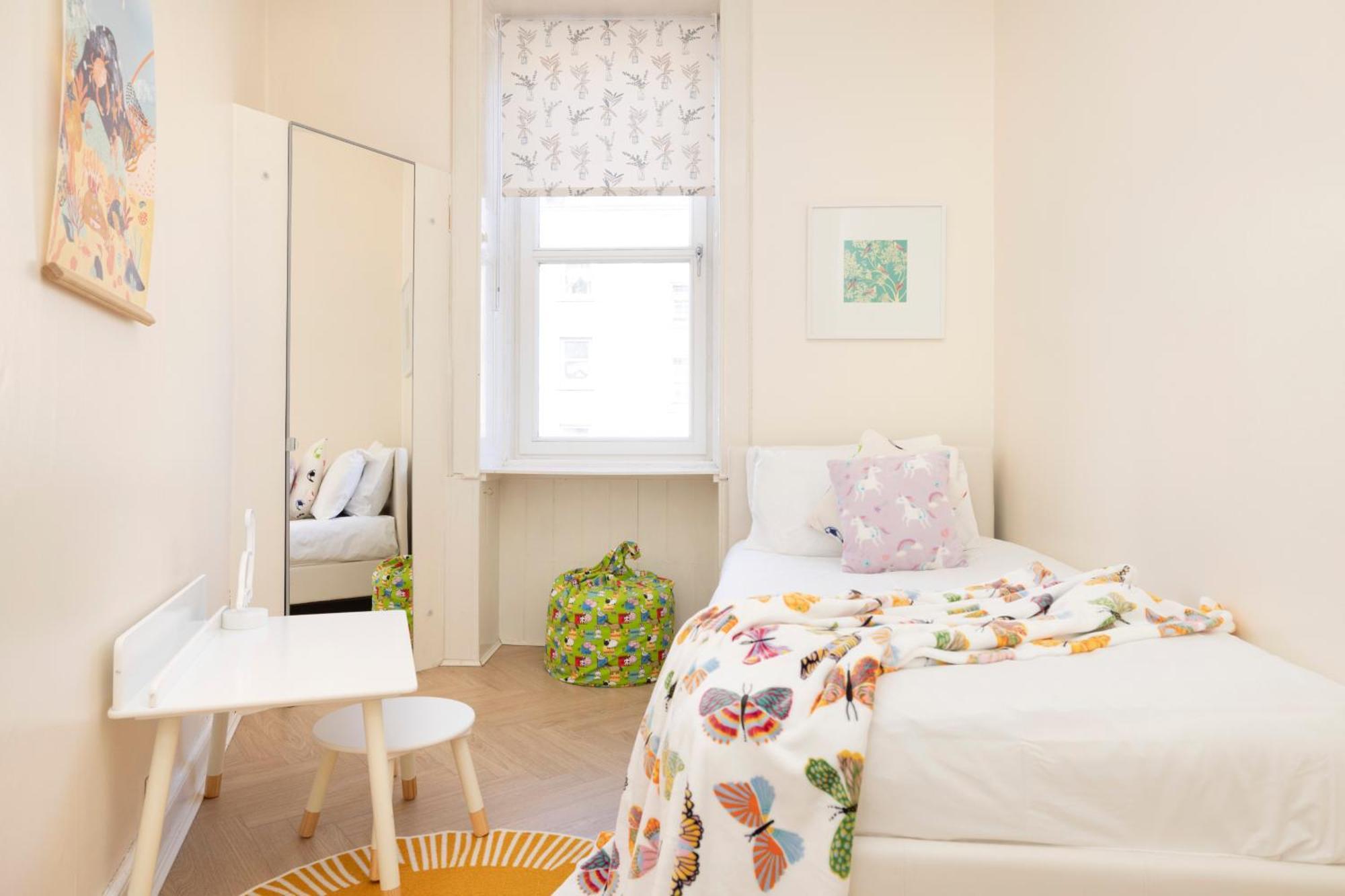 Appartamento Joivy Modern Flat In City Centre - For Up To 3 Guests Edimburgo Esterno foto